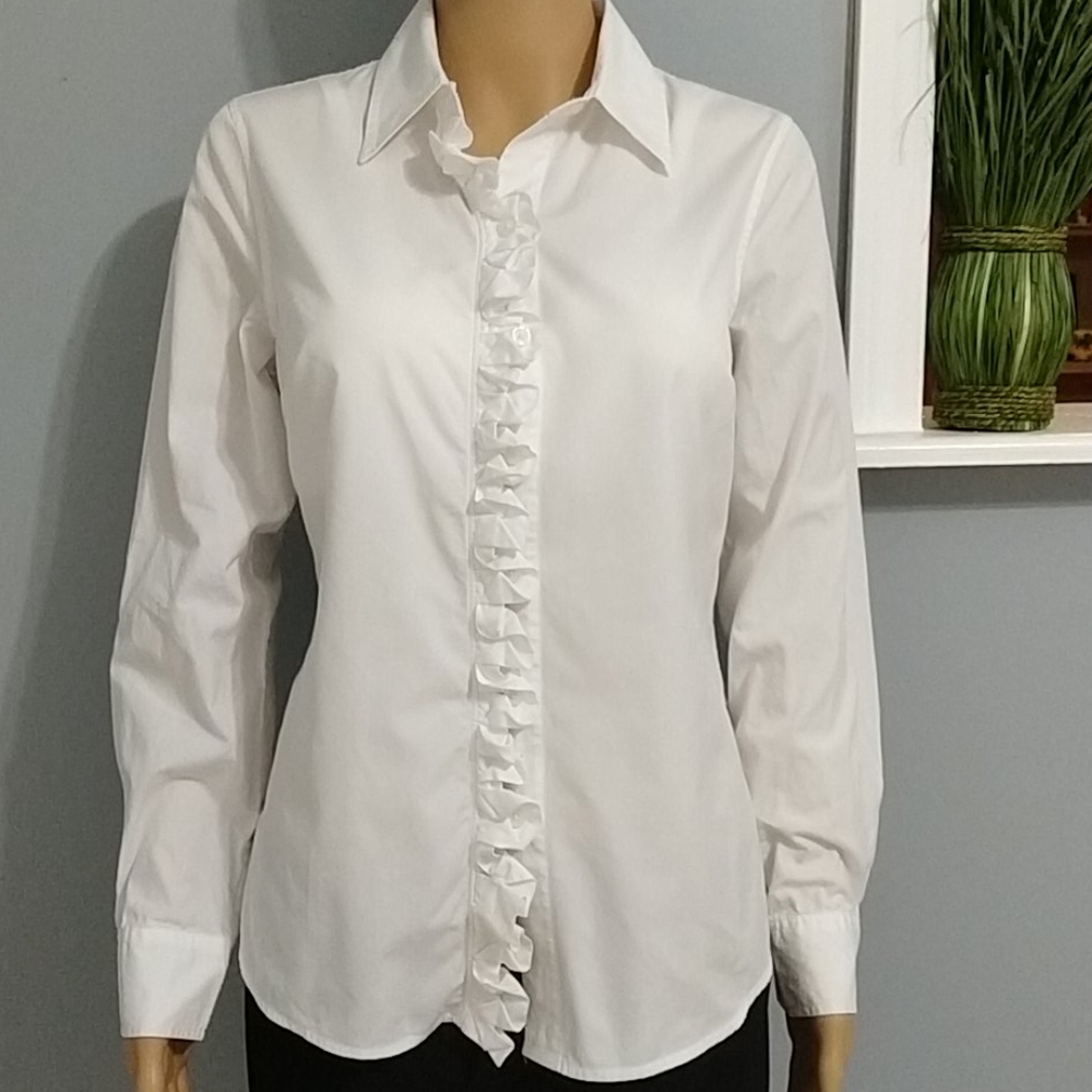 Isaac Mizrahi ruffled button down shirt